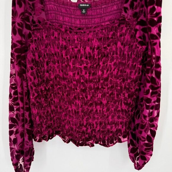 Torrid Womens Size 2x Velvet Smocked Blouson Sleeve Crop Top Burgundy plus - Picture 4 of 14